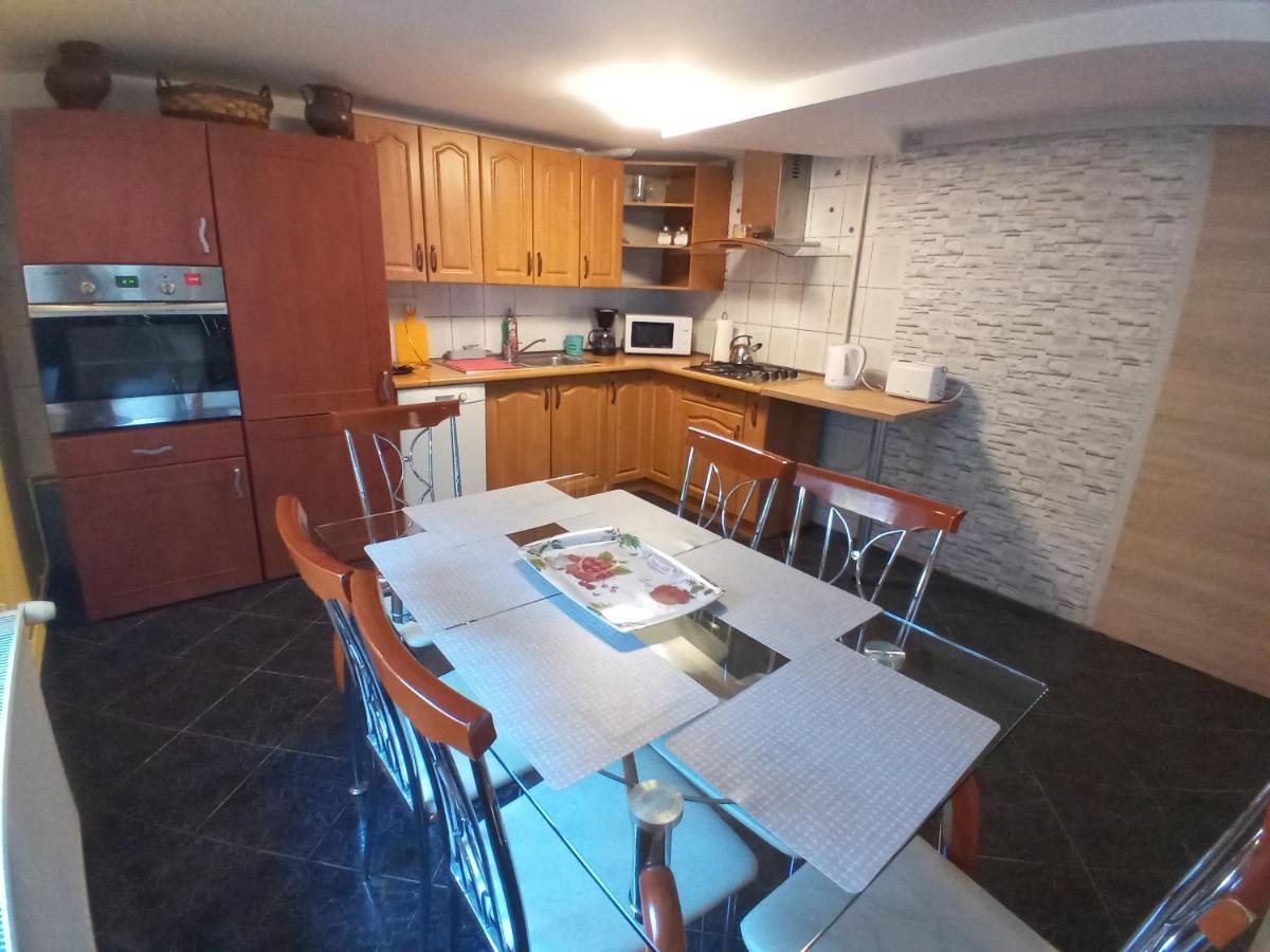 Pokoje Goscinne Akacja Resko Dzwirzyno Exterior photo